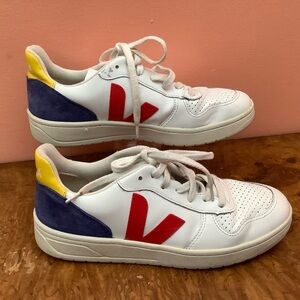 Veja V-10 Women's Size 8 White Blue Red Leather Low Top Athletic Casual Sneakers
